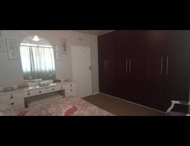 3 BEDROOM APARTMENT FOR SALE IN ARCON PARK